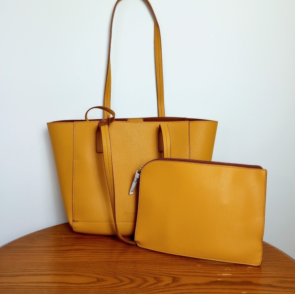 Women's Leather Handbag - NEW